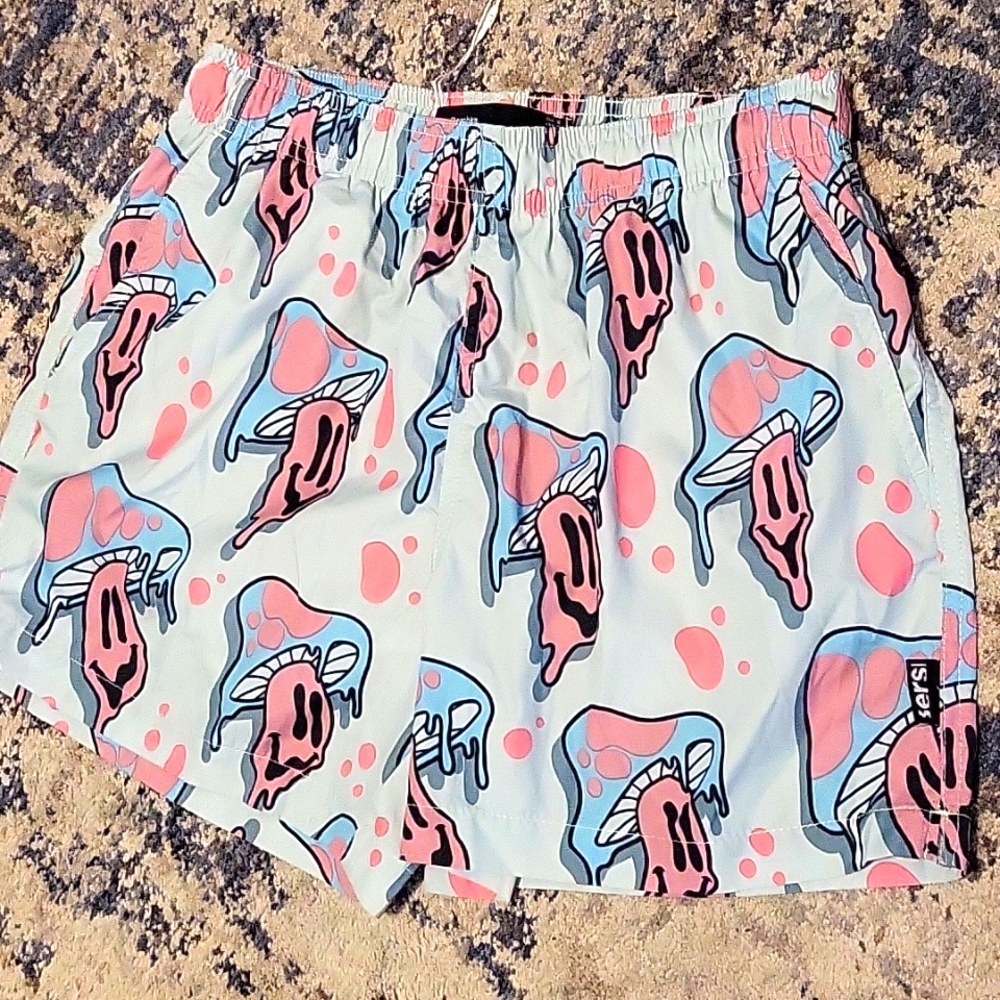 Breshka beach short small
